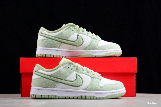Nike DQ7579-300 Low Fleece Dunk Pack SE Honeydew 0717